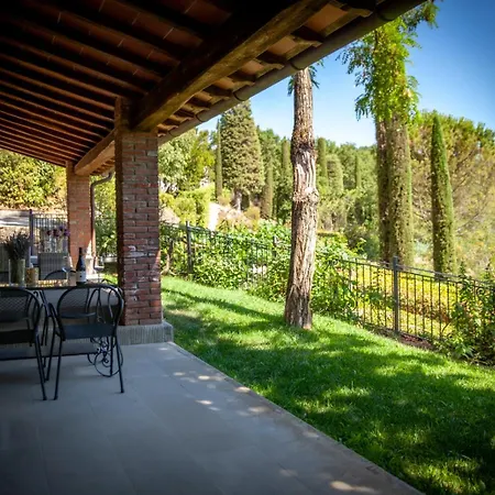 Lantgård Buccia Nera