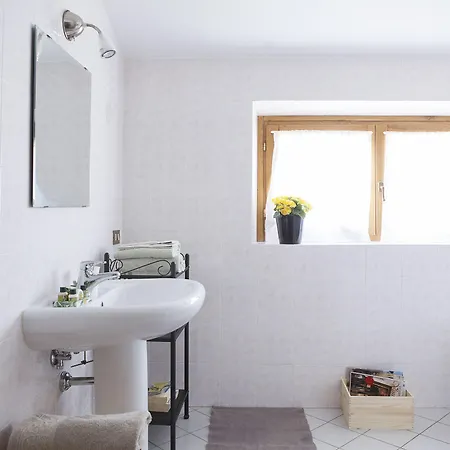 Lantgård Buccia Nera