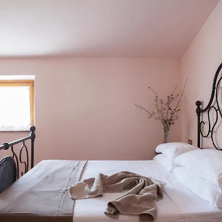 Lantgård Buccia Nera